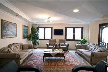 Artefes Hotel Old City& Spa