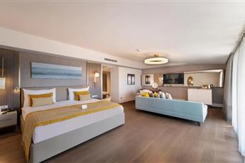 Arum Barut Collection