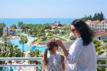 Arum Barut Collection