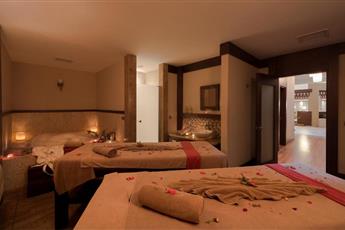 Arum Barut Collection