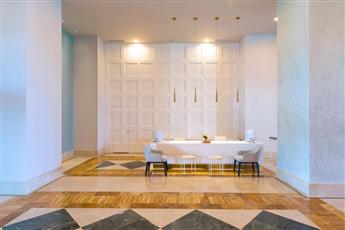 Arum Barut Collection