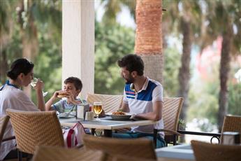 Arum Barut Collection