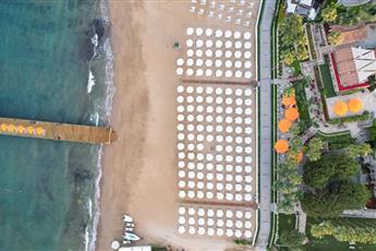 Arum Barut Collection