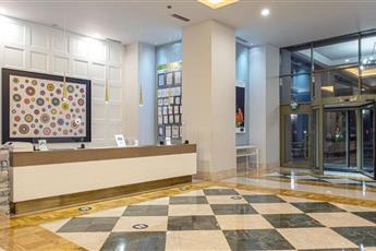 Arum Barut Collection