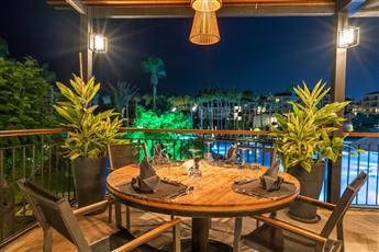 Arum Barut Collection