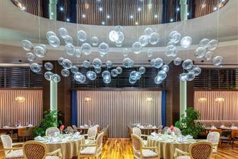 Arum Barut Collection