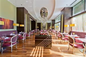 Arum Barut Collection