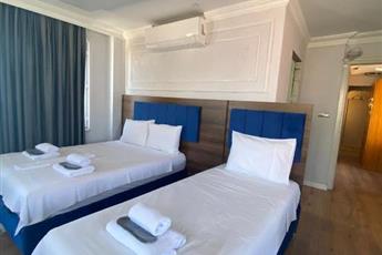 Aruna Hotel