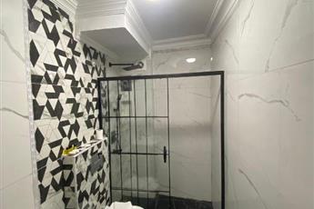 Aruna Hotel