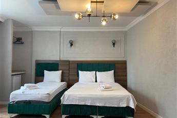 Aruna Hotel