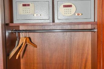 Asitane Life Hotel