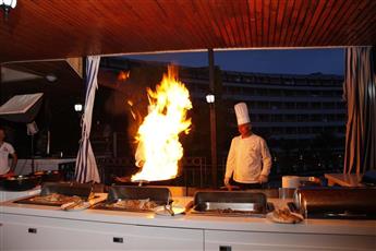 Aska Bayview Resort
