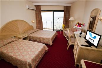 Aska Just In Beach 5*