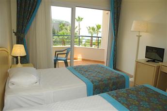 Aska Just In Beach 5*