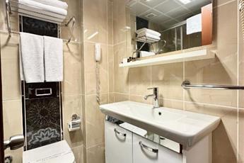 Askoc Hotel