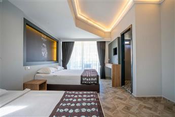 Aslan Corner Hotel