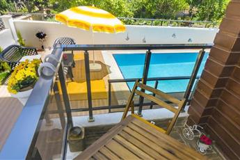 Aspendos Suites
