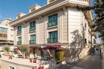 Aspera Hotel Altunizade 4*