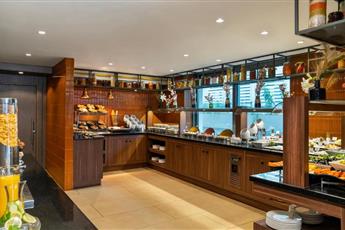 Aspera Hotel Altunizade 4*