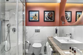 Aspera Hotel Altunizade 4*