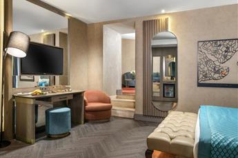 Aspera Hotel Altunizade 4*