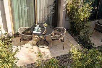 Aspera Hotel Altunizade 4*