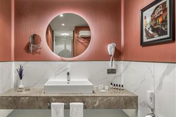 Aspera Hotel Altunizade