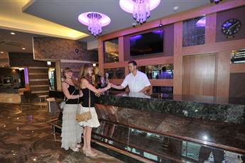 Asrin Beach Hotel 4*