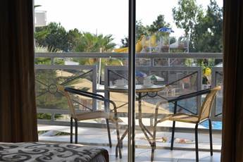 Asrin Beach Hotel 4*