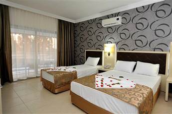 Asrin Beach Hotel 4*