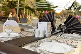 Asrin Beach Hotel 4*