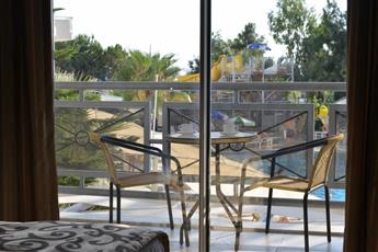 Asrin Beach Hotel