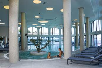 Astor Garden Hotel 5* Astor Garden Hotel 5*