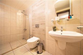 Ata Lagoon Beach Hotel 4*