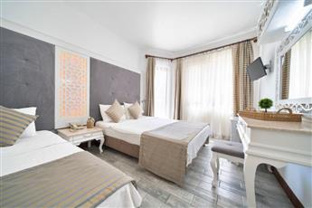 Ata Lagoon Beach Hotel 4*