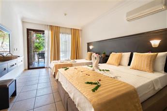 Ata Lagoon Beach Hotel 4*