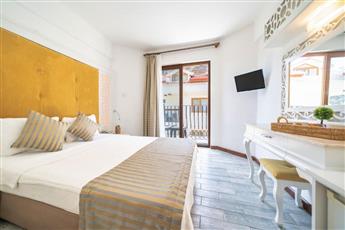 Ata Lagoon Beach Hotel 4*