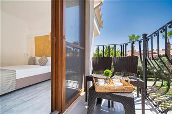 Ata Lagoon Beach Hotel 4*