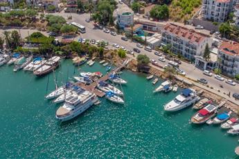 Atapark Hotel