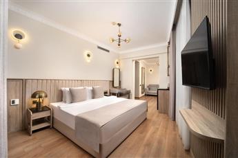 Atik Palace Hotel 3*
