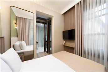 Atik Palace Hotel 3*