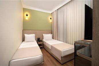 Atik Palace Hotel 3*