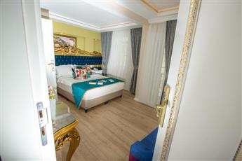 Atlantis Royal Hotel