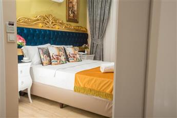 Atlantis Royal Hotel