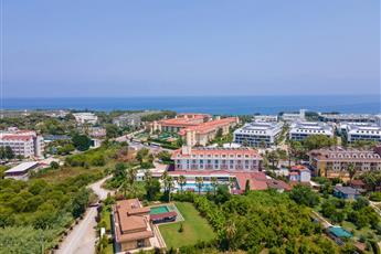 Aura Resort Hotel 4*