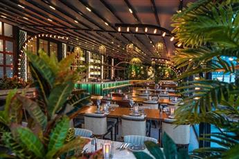 Aurasia Beach Hotel 3*