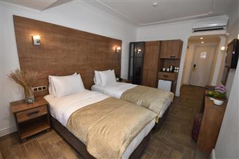Aurasia Beach Hotel