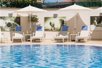 Aurasia Design Hotel 3*