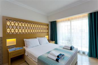 Aurasia Design Hotel 3*
