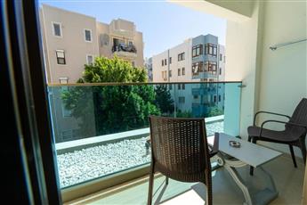 Aurasia Design Hotel 3*